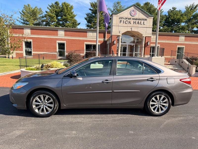 Used 2015 Toyota Camry XLE FWD image 8