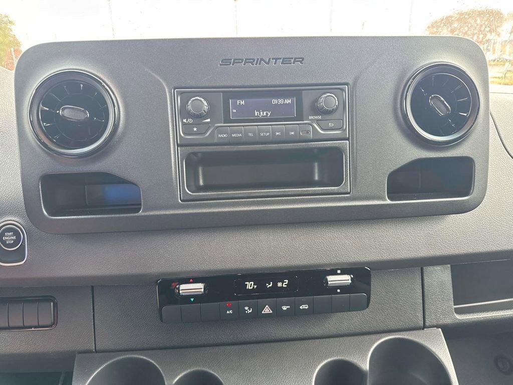 New 2025 Mercedes-Benz Sprinter 2500 image 11