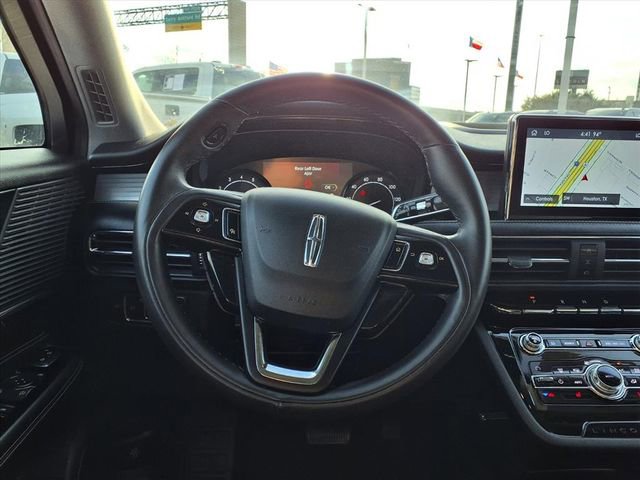 Certified 2020 Lincoln Corsair FWD image 11