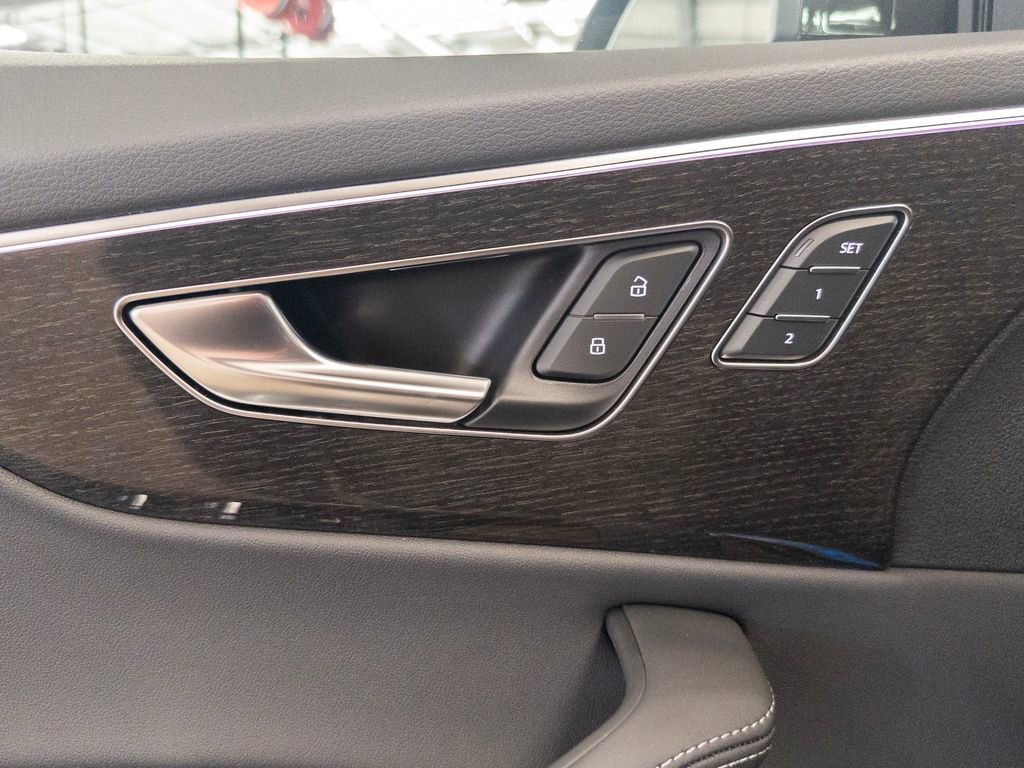 New 2026 Audi Q8 Premium Plus image 23