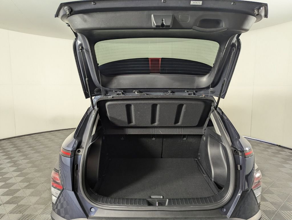 Used 2024 Hyundai Kona SEL image 27