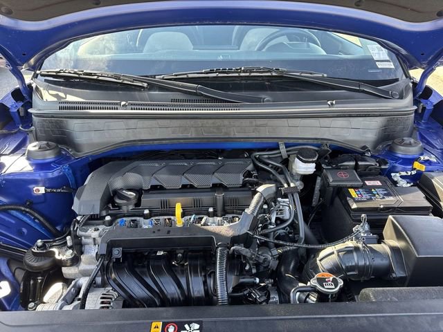 Used 2025 Hyundai Venue SEL image 22