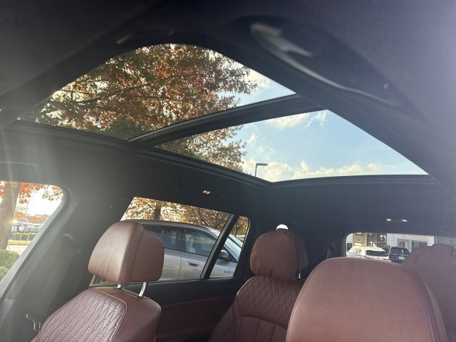 Certified 2023 BMW X7 xDrive40i w/ M Sport Package image 13