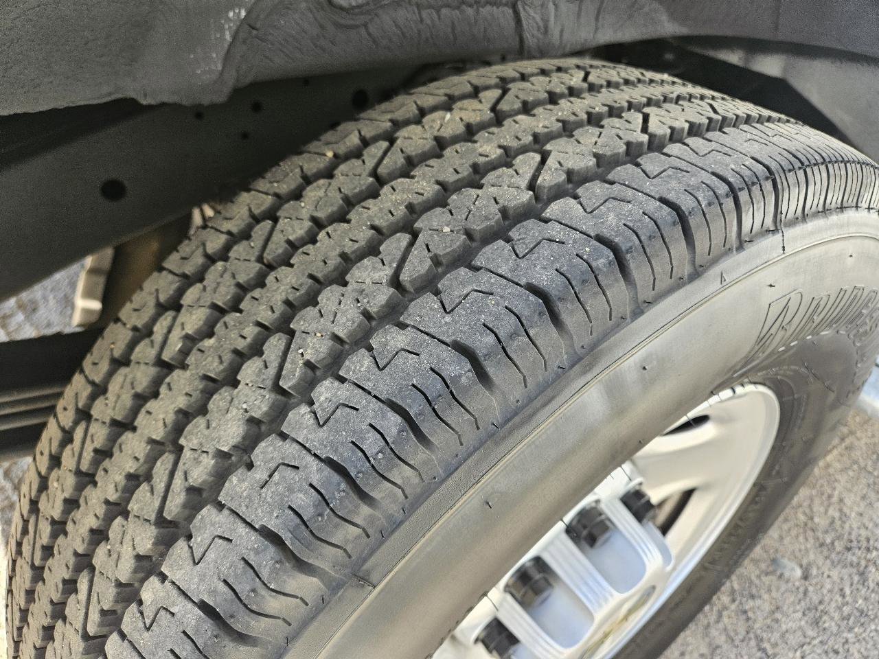 Used 2024 Chevrolet Express 2500 w/ Driver Convenience Package image 20