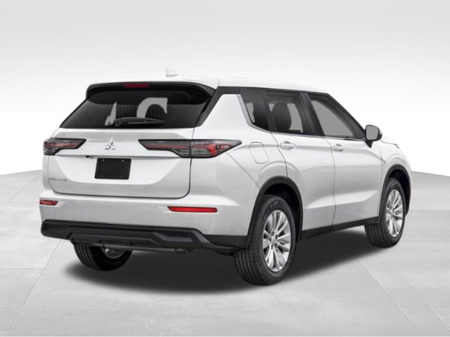New 2026 Mitsubishi Outlander ES FWD image 32