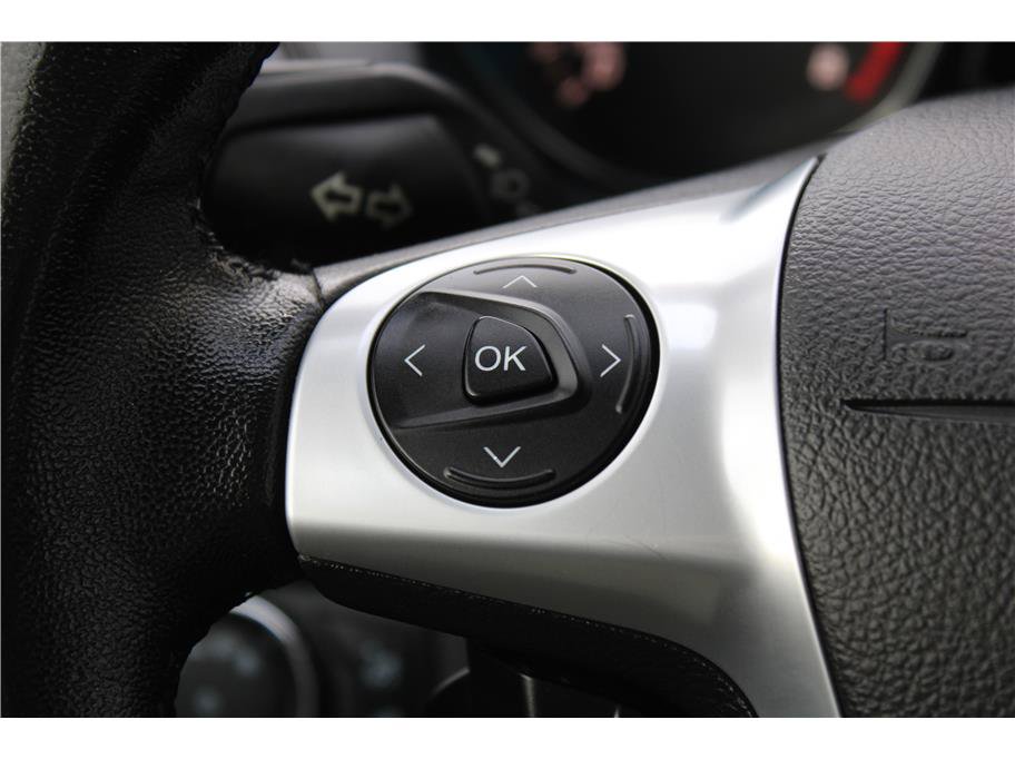 Used 2014 Ford Escape Titanium w/ Equipment Group 401A AWD/4WD image 19