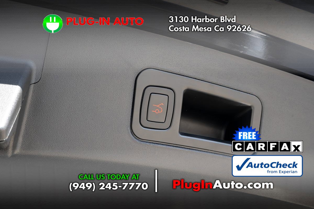 Used 2020 Tesla Model S Long Range Plus image 13