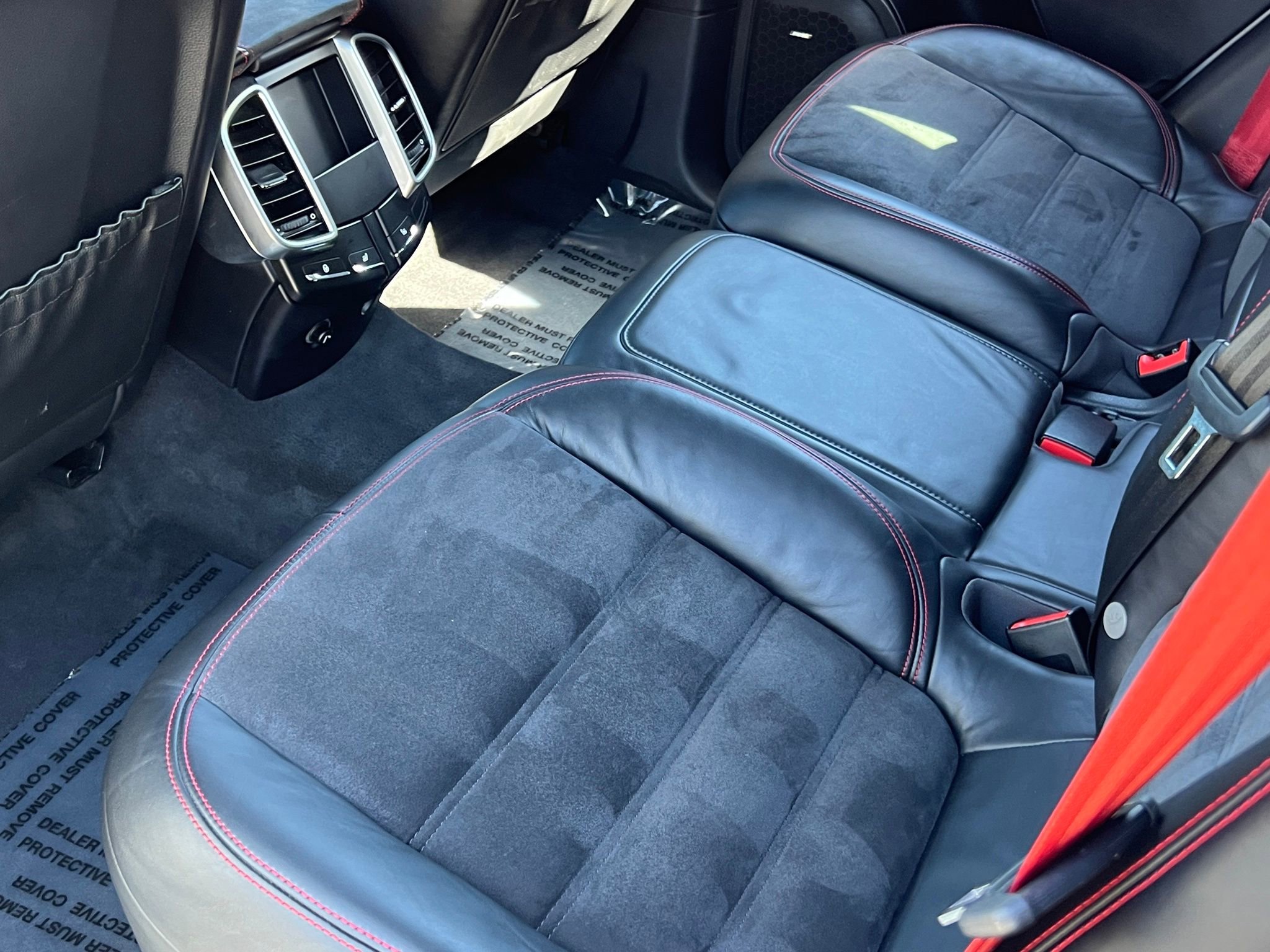 Used 2017 Porsche Cayenne GTS image 20