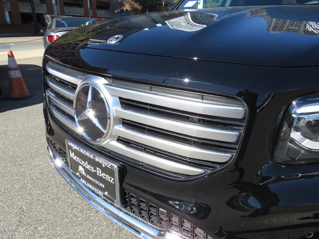 Used 2025 Mercedes-Benz GLB 250 4MATIC image 24