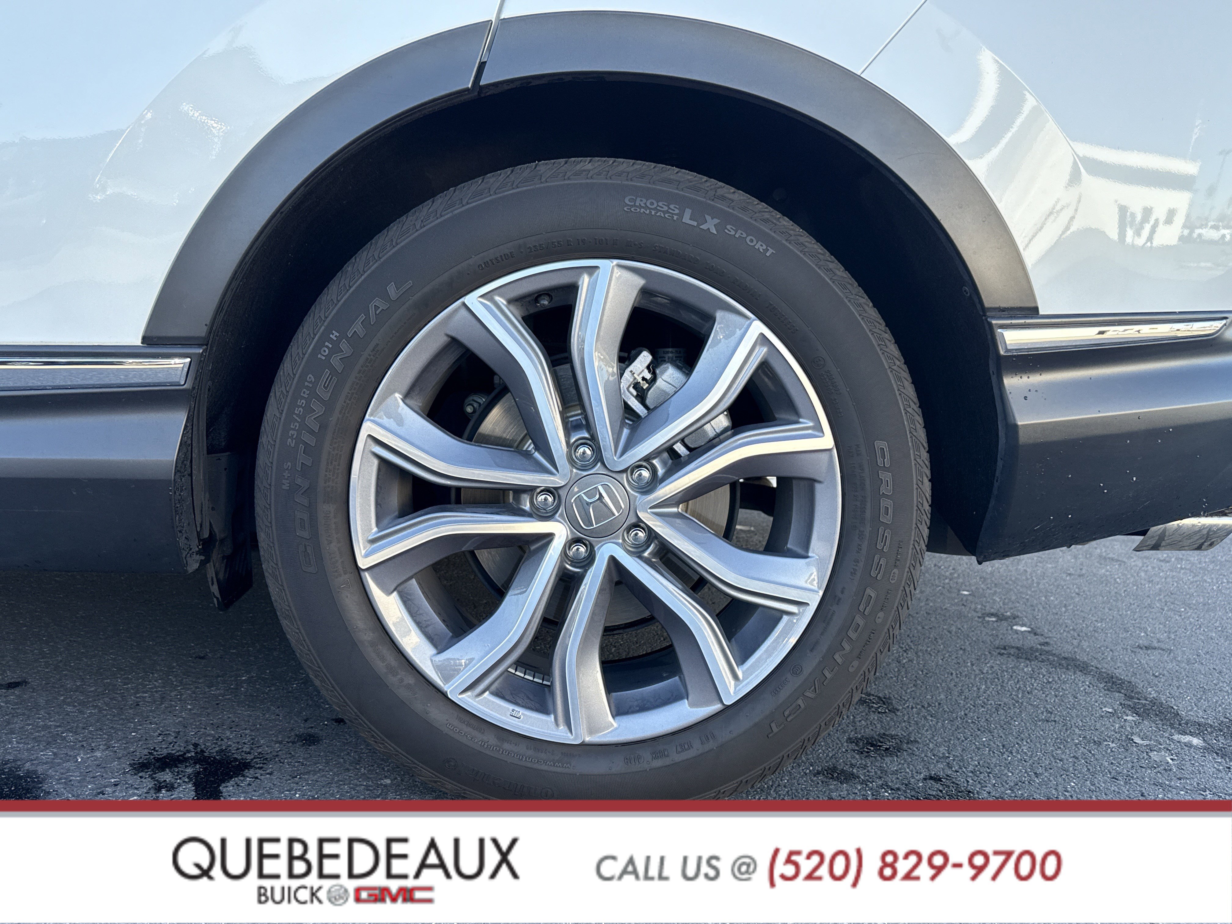 Used 2020 Honda CR-V Touring image 3