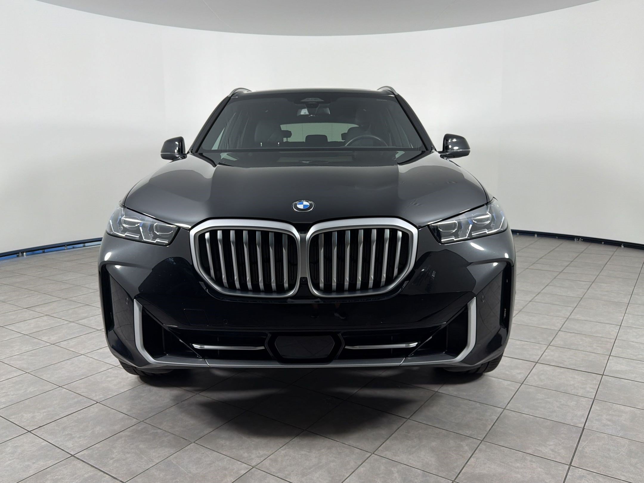 Certified 2026 BMW X5 xDrive40i AWD/4WD image 6