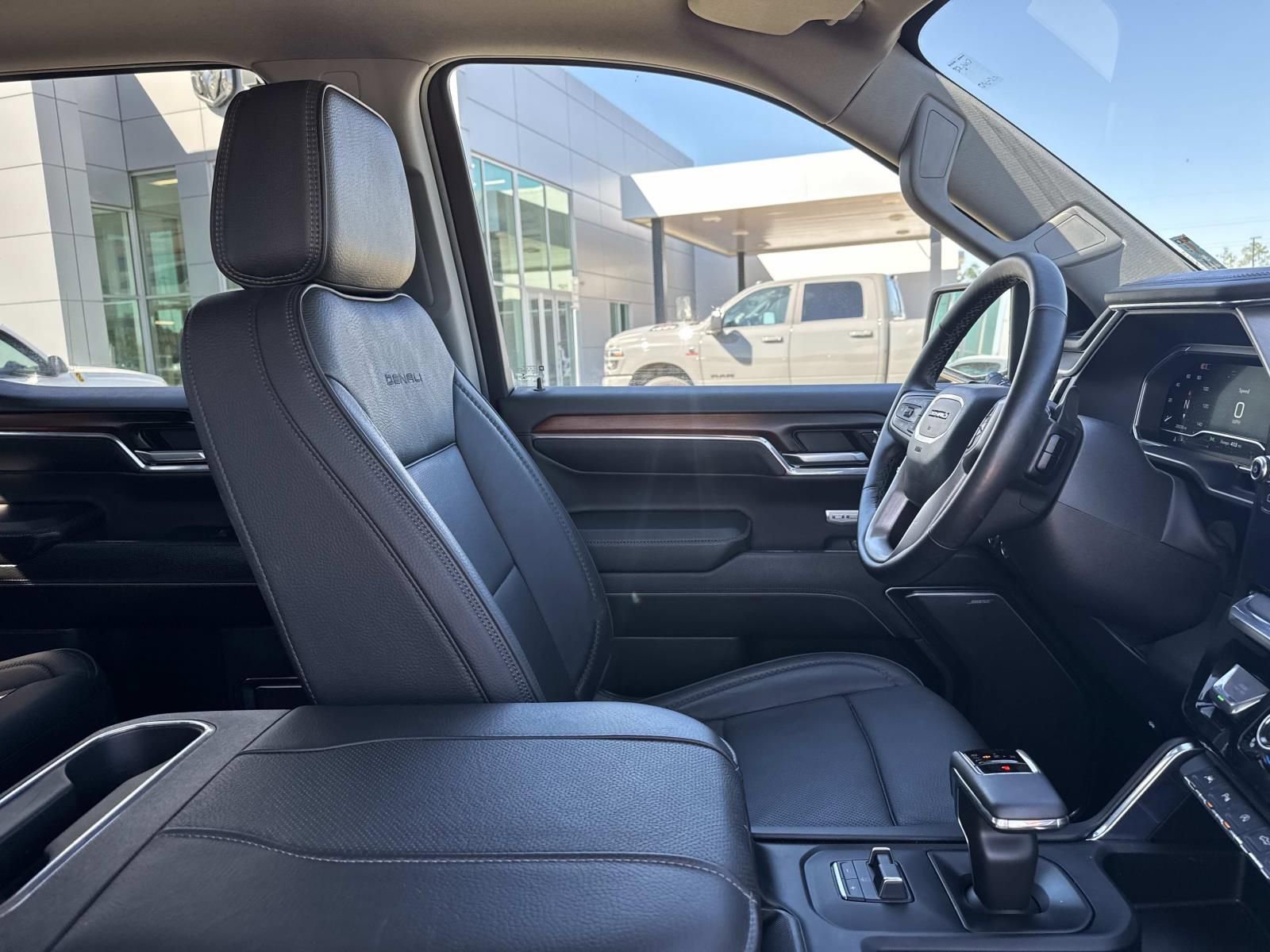 Used 2024 GMC Sierra 1500 Denali w/ Denali Reserve Package image 12