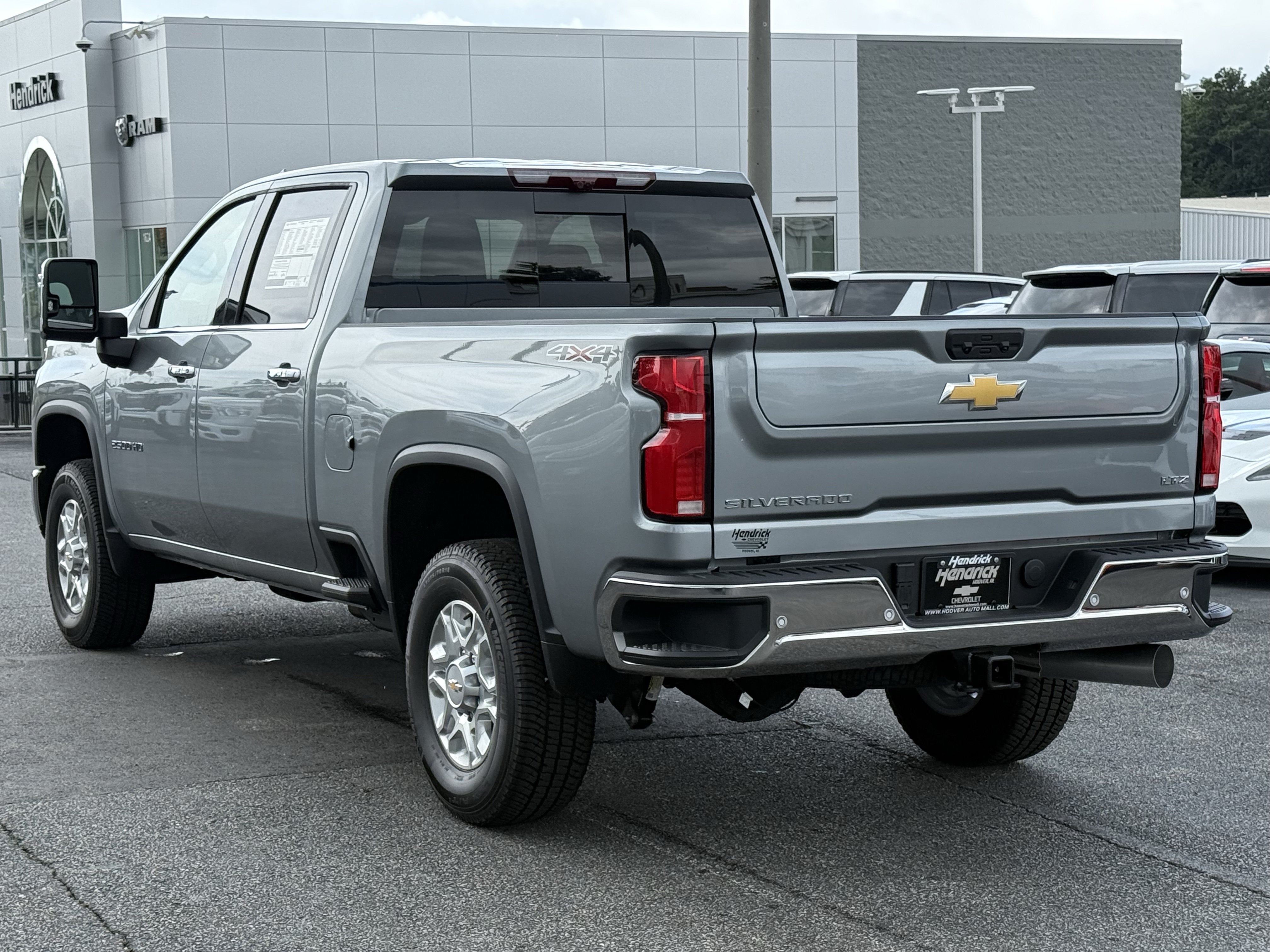 New 2026 Chevrolet Silverado 2500 LTZ w/ LTZ Premium Package AWD/4WD image 8