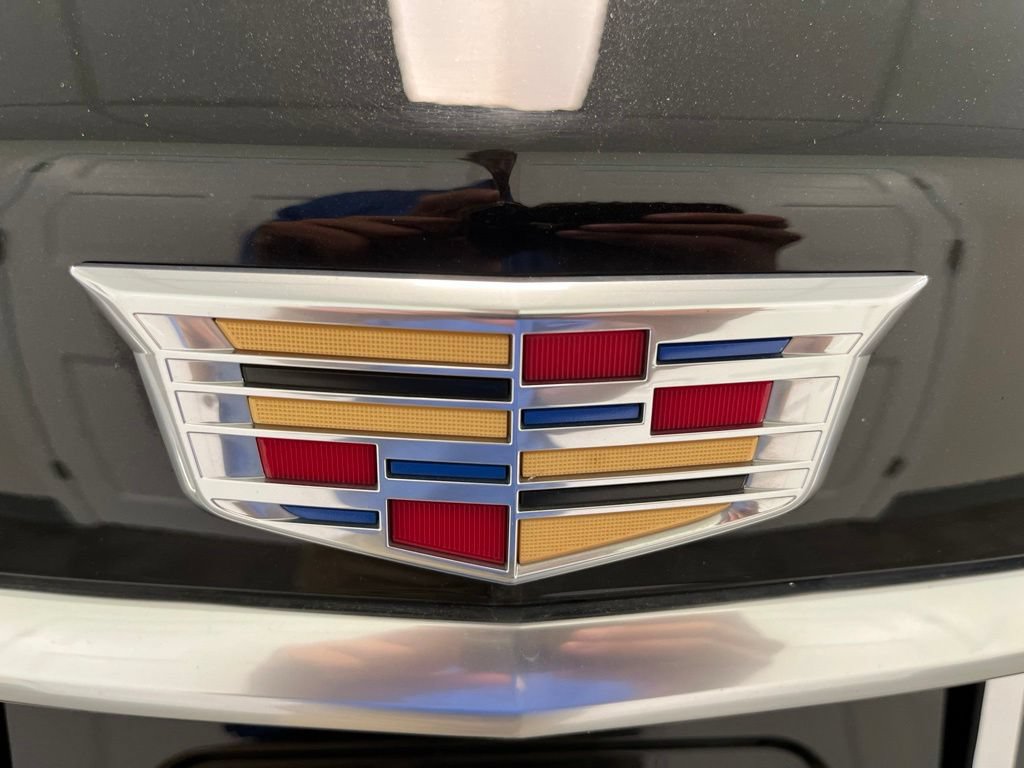 Certified 2024 Cadillac XT5 Premium Luxury w/ LPO, Floor Liner Package AWD/4WD image 27