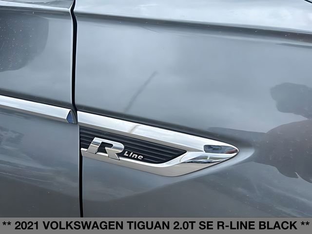 Used 2021 Volkswagen Tiguan SE R-Line w/ 3rd Row Seat Package AWD/4WD image 12