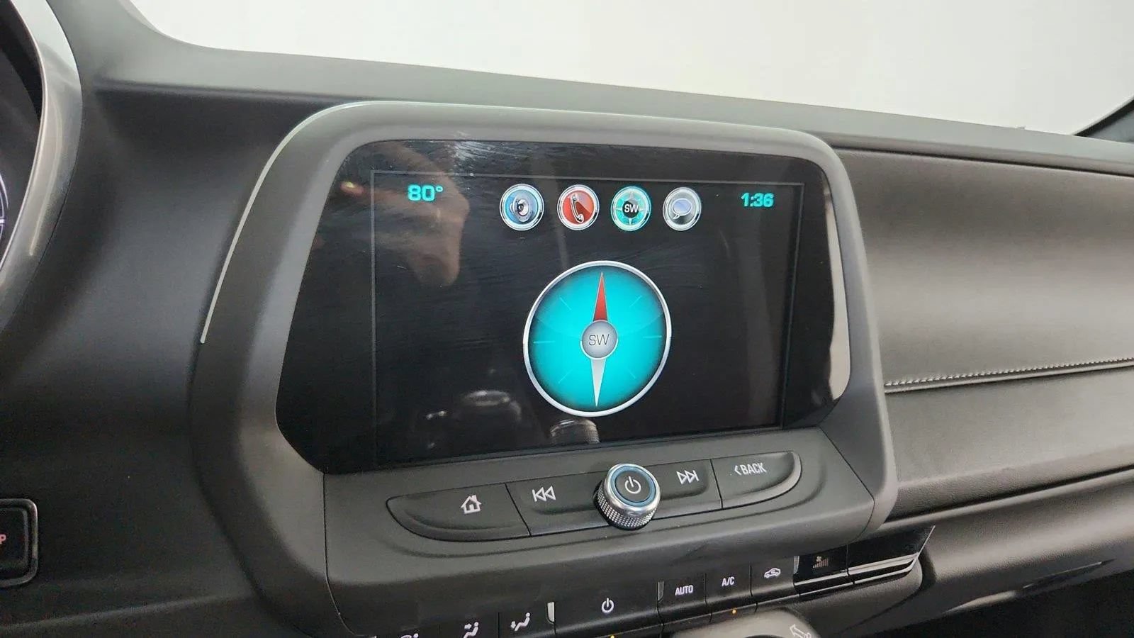Used 2017 Chevrolet Camaro LT w/ Technology Package RWD image 29
