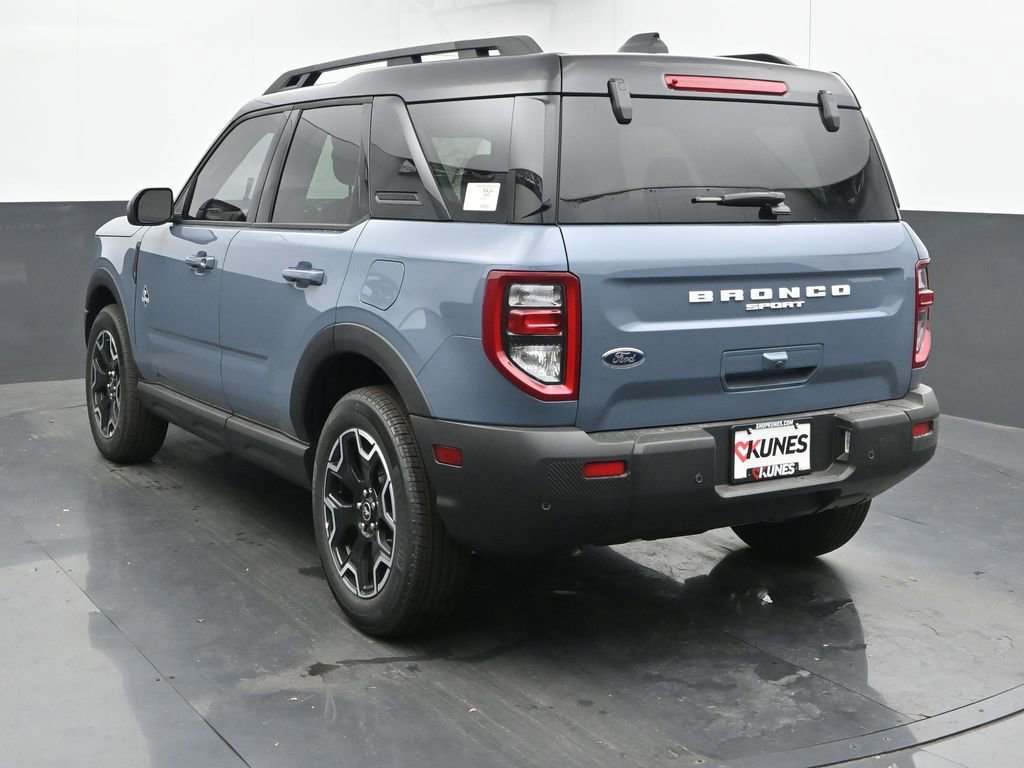 New 2025 Ford Bronco Sport Outer Banks image 8