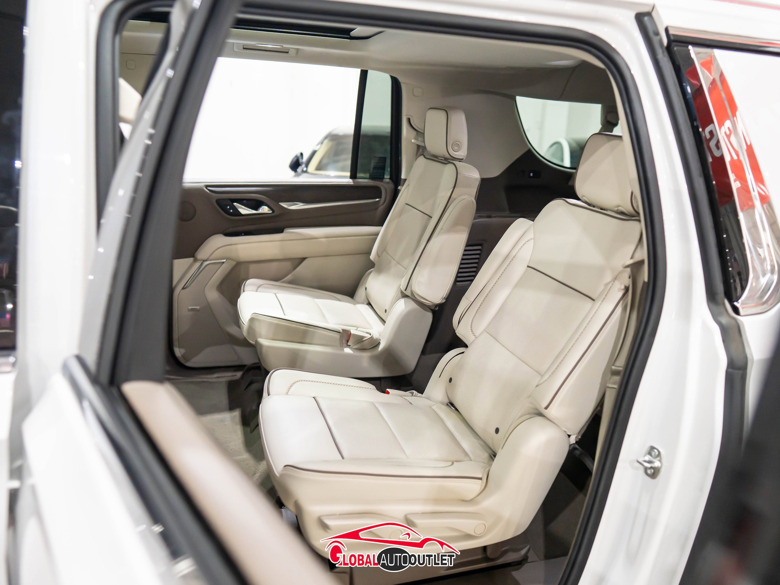 Used 2021 GMC Yukon XL Denali w/ Denali Ultimate Package AWD/4WD image 22