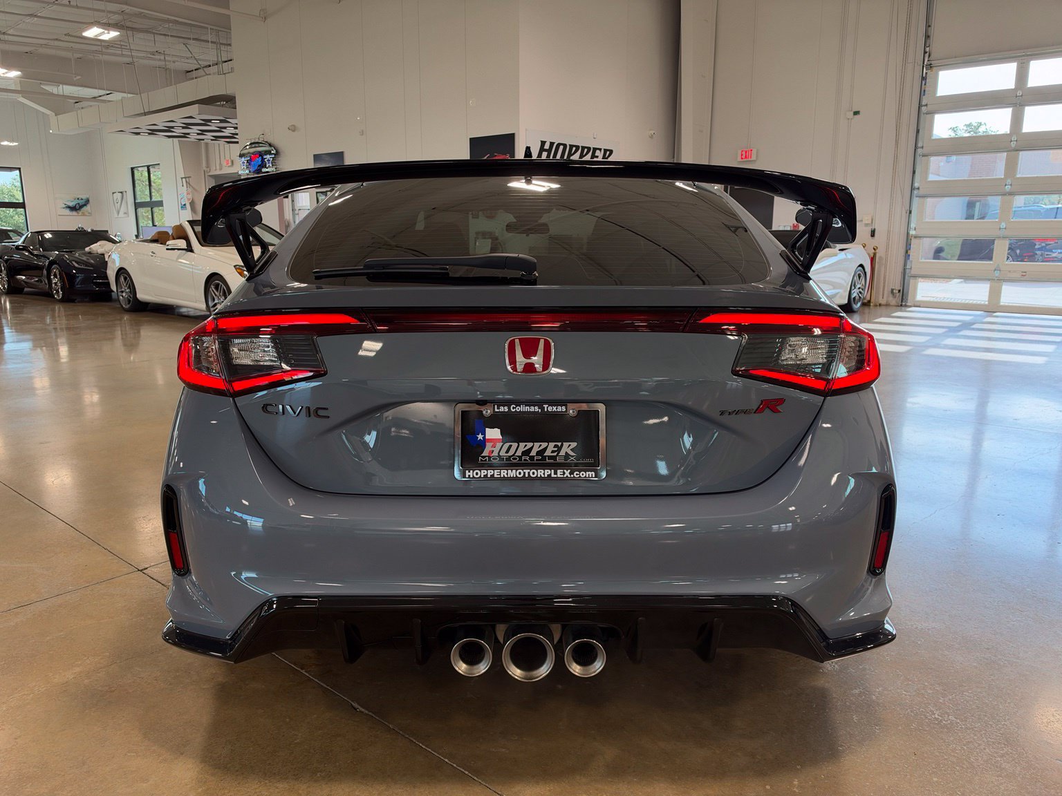 Used 2023 Honda Civic Type R image 7
