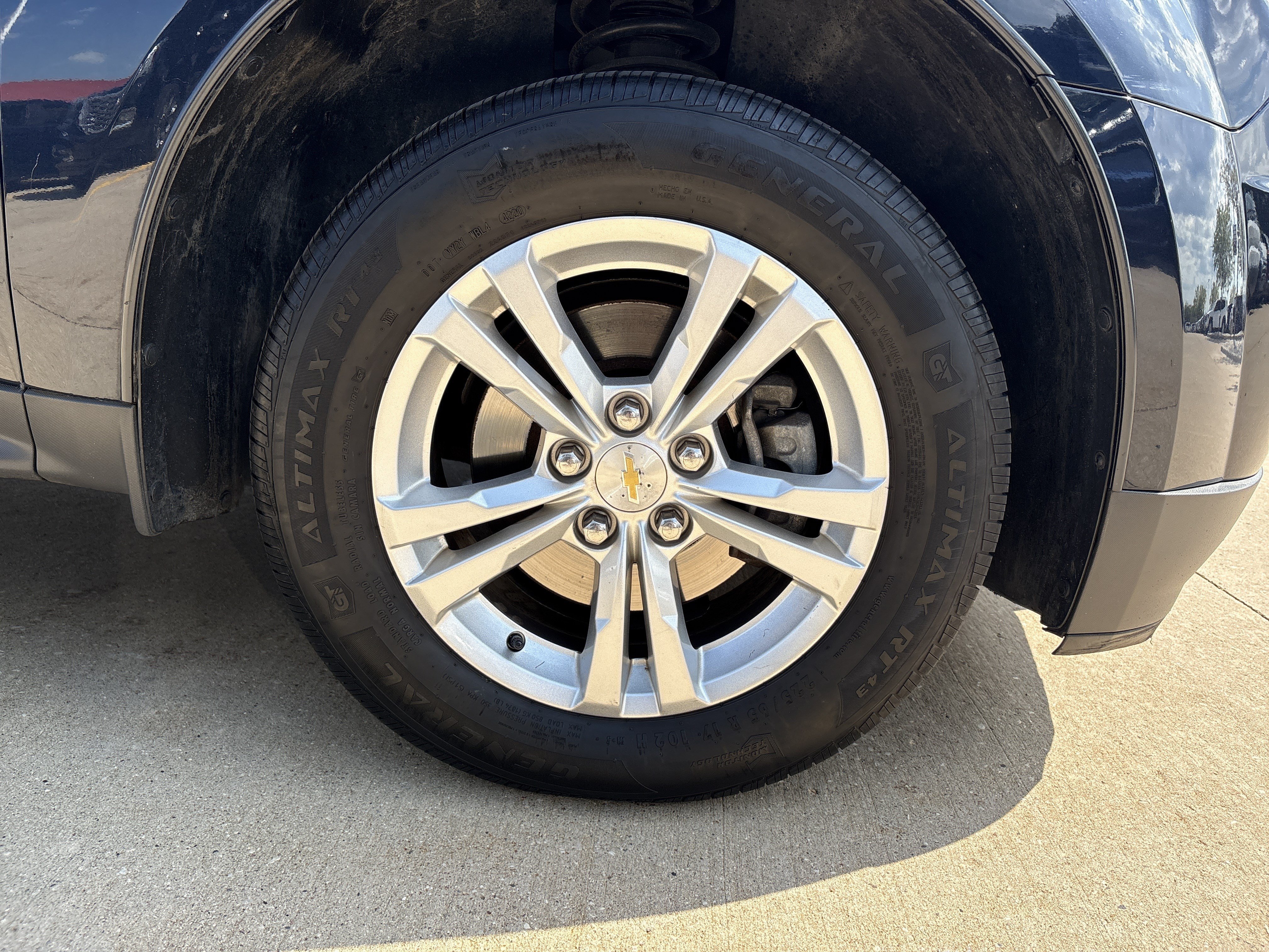 Used 2015 Chevrolet Equinox LS FWD image 9
