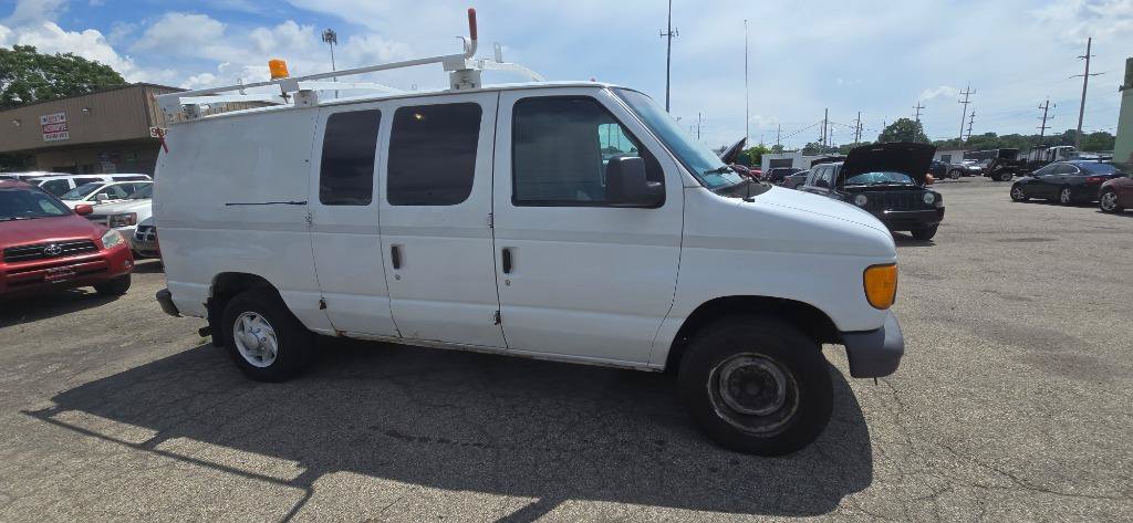 Used 2007 Ford E-250 and Econoline 250 RWD image 4