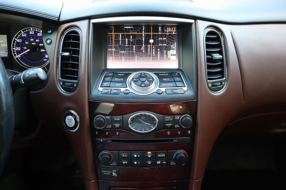 Used 2015 INFINITI QX50 Journey w/ Premium Package image 34