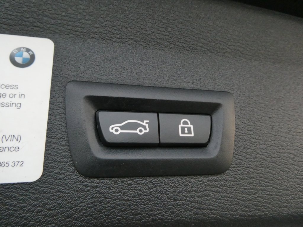 Used 2018 BMW X1 xDrive28i image 18