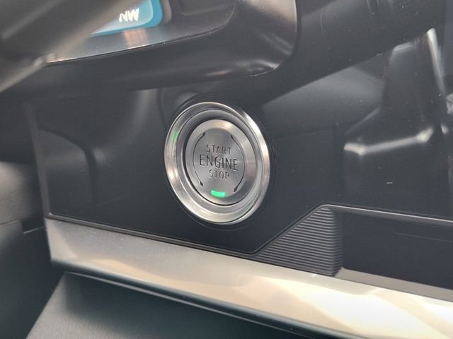 Used 2023 Chevrolet Corvette Stingray Coupe w/ Z51 Performance Package image 19