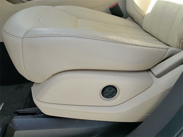 Used 2018 Mercedes-Benz GLE 350 4MATIC image 14