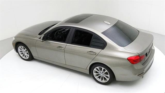 Used 2018 BMW 320i Sedan w/ Convenience Package RWD image 14