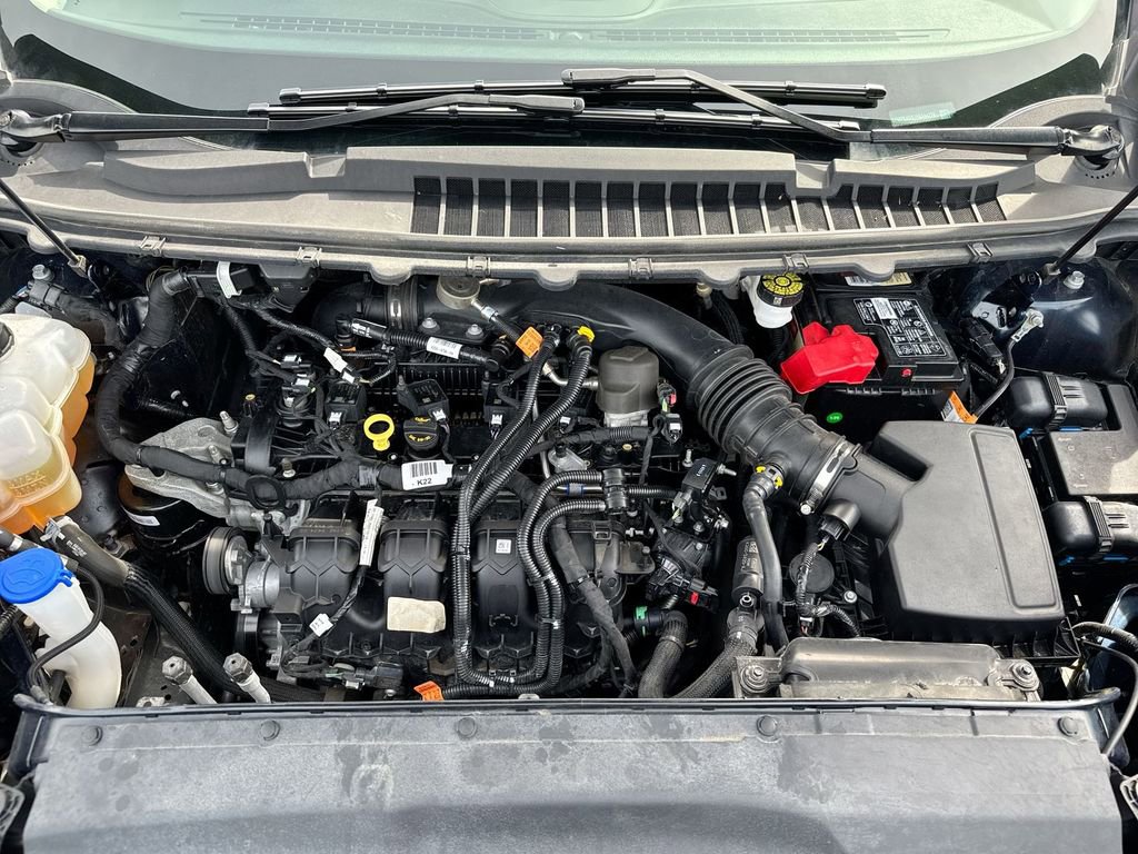 Used 2024 Ford Edge SE w/ Black Appearance Package image 24