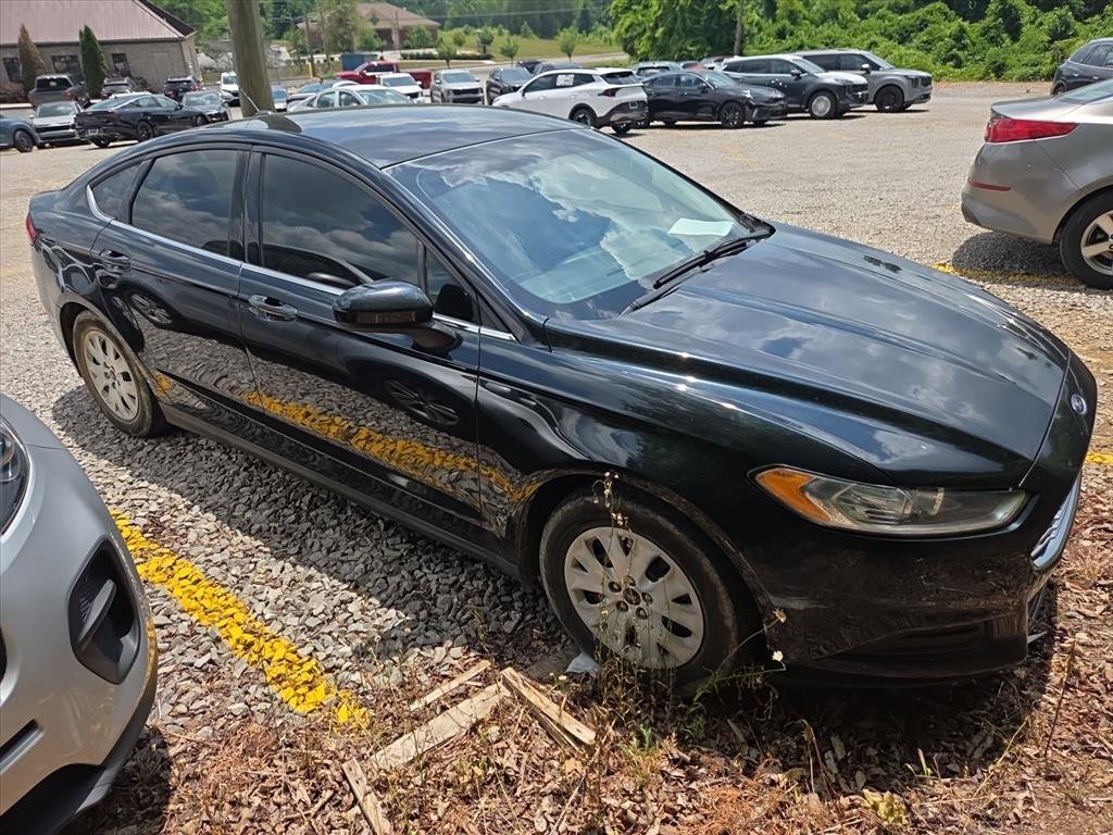 Used 2014 Ford Fusion S FWD image 3