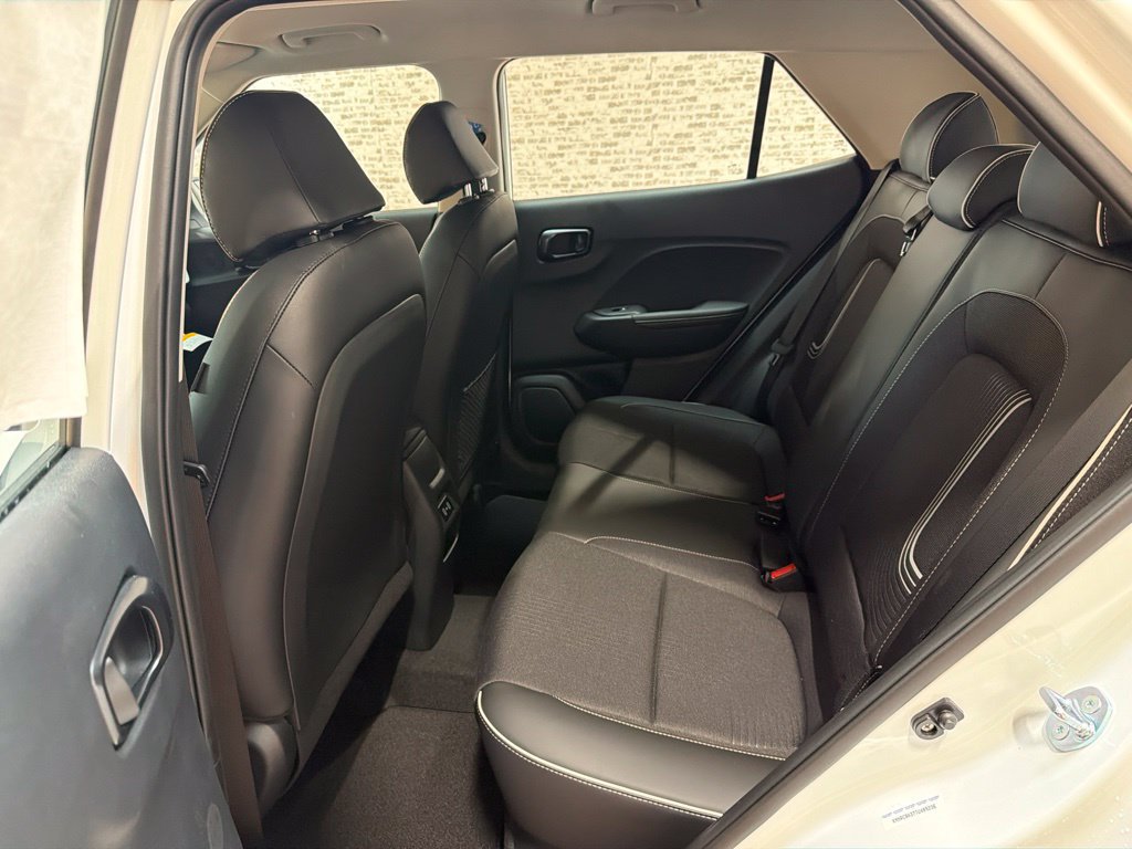New 2026 Hyundai Venue SEL FWD image 13