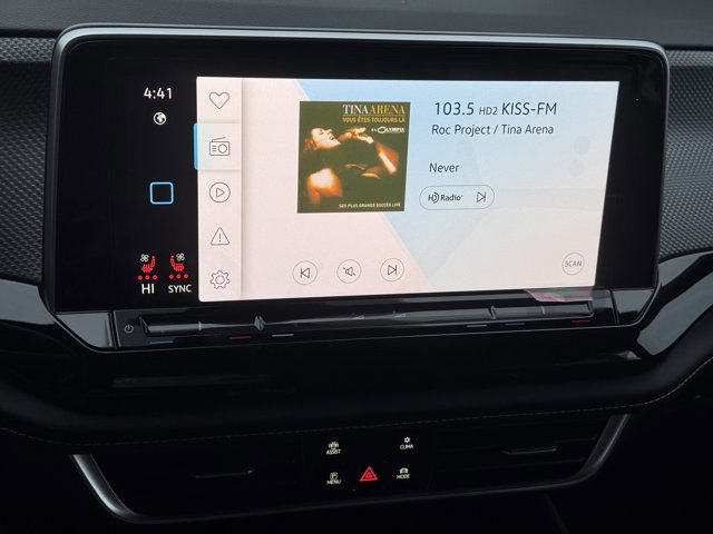 New 2026 Volkswagen Atlas Cross Sport SEL Premium R-Line image 17