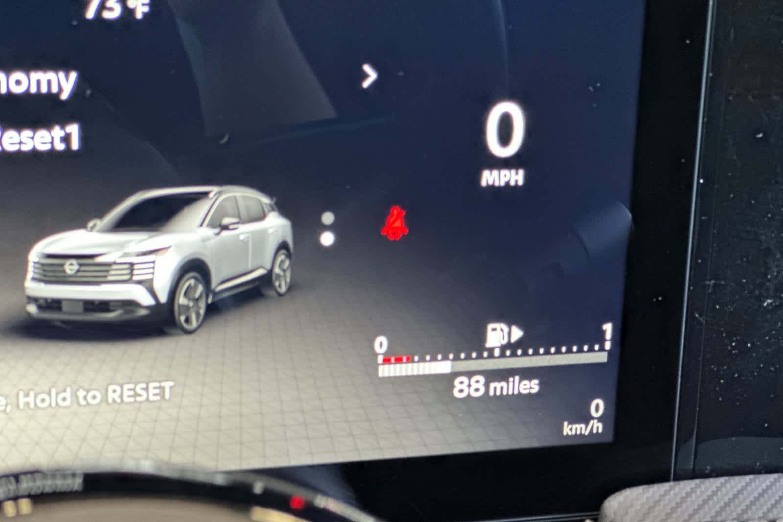 New 2026 Nissan Kicks SR AWD/4WD image 25