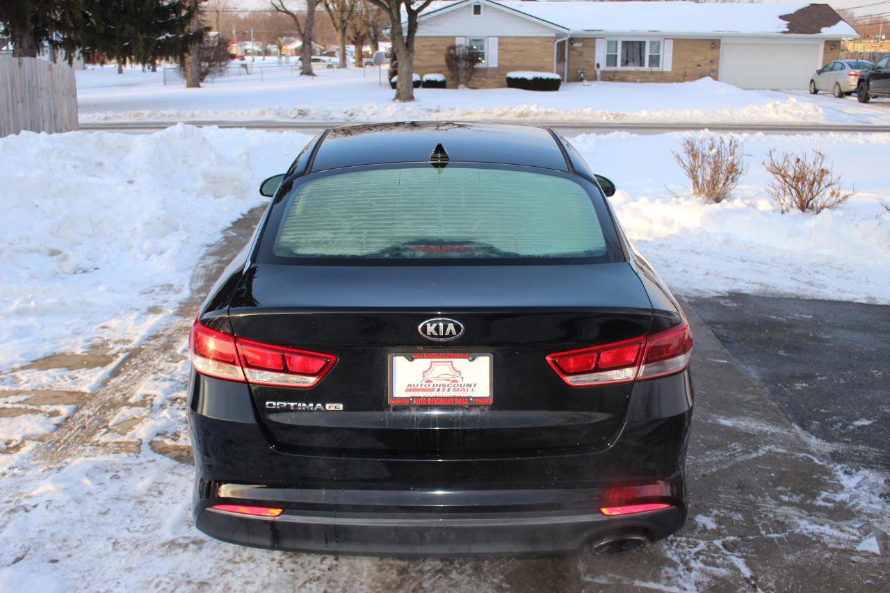 Used 2018 Kia Optima LX image 9