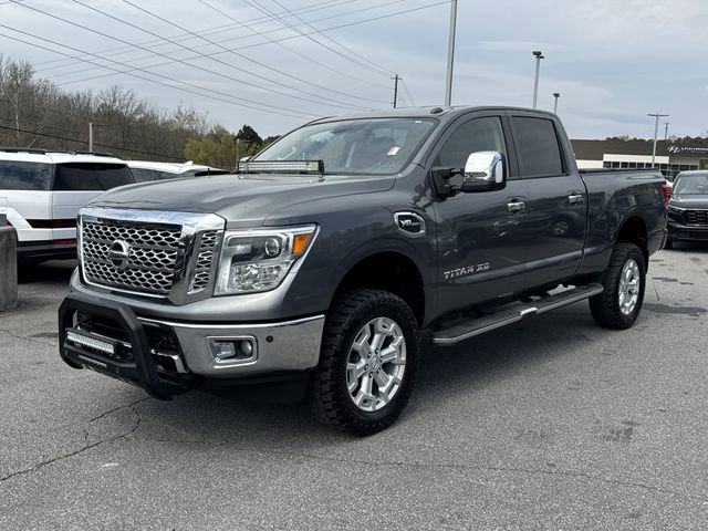 Used 2017 Nissan Titan SL image 3