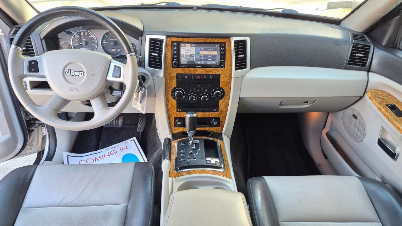 Used 2009 Jeep Grand Cherokee Limited image 70