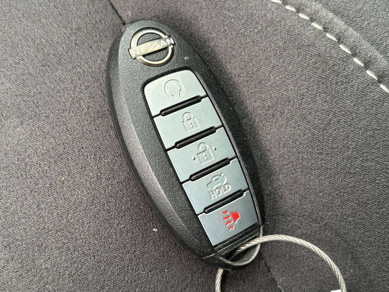 Used 2025 Nissan Altima 2.5 SV FWD image 24