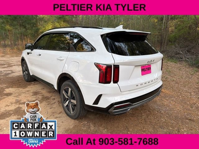 Used 2022 Kia Sorento S image 10