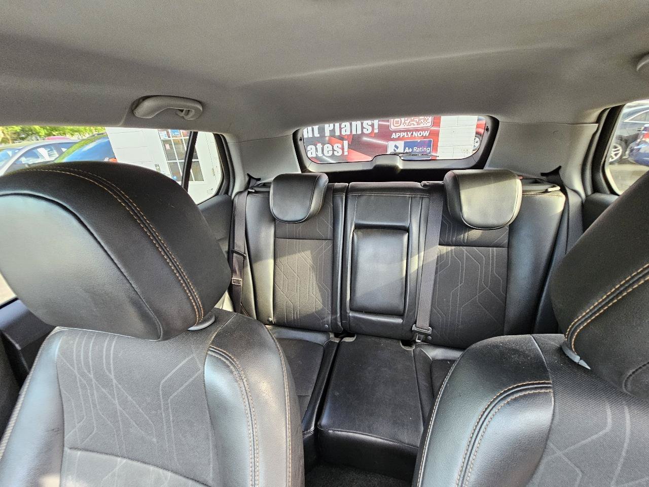Used 2020 Chevrolet Trax LT w/ LT Convenience Package AWD/4WD image 21