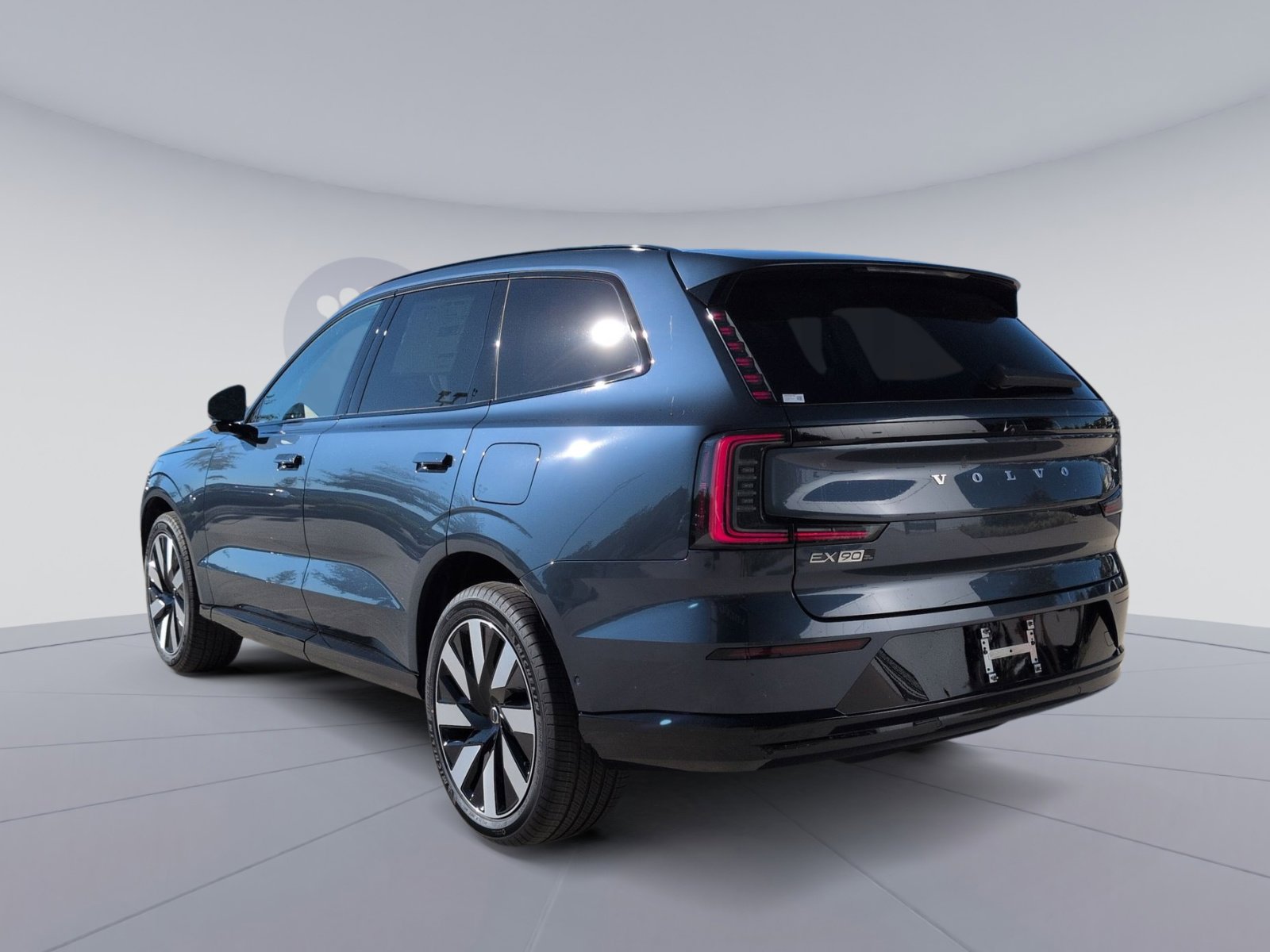 New 2025 Volvo EX90 Plus w/ Protection Package Premier image 4