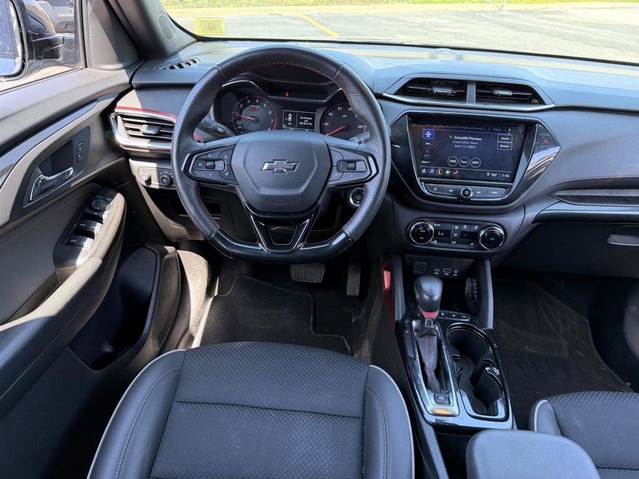 Used 2023 Chevrolet TrailBlazer RS w/ Convenience Package AWD/4WD image 10