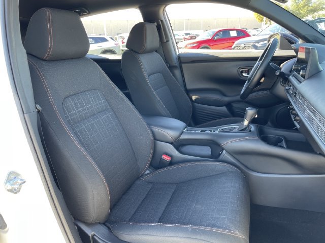 Used 2025 Honda HR-V Sport image 25