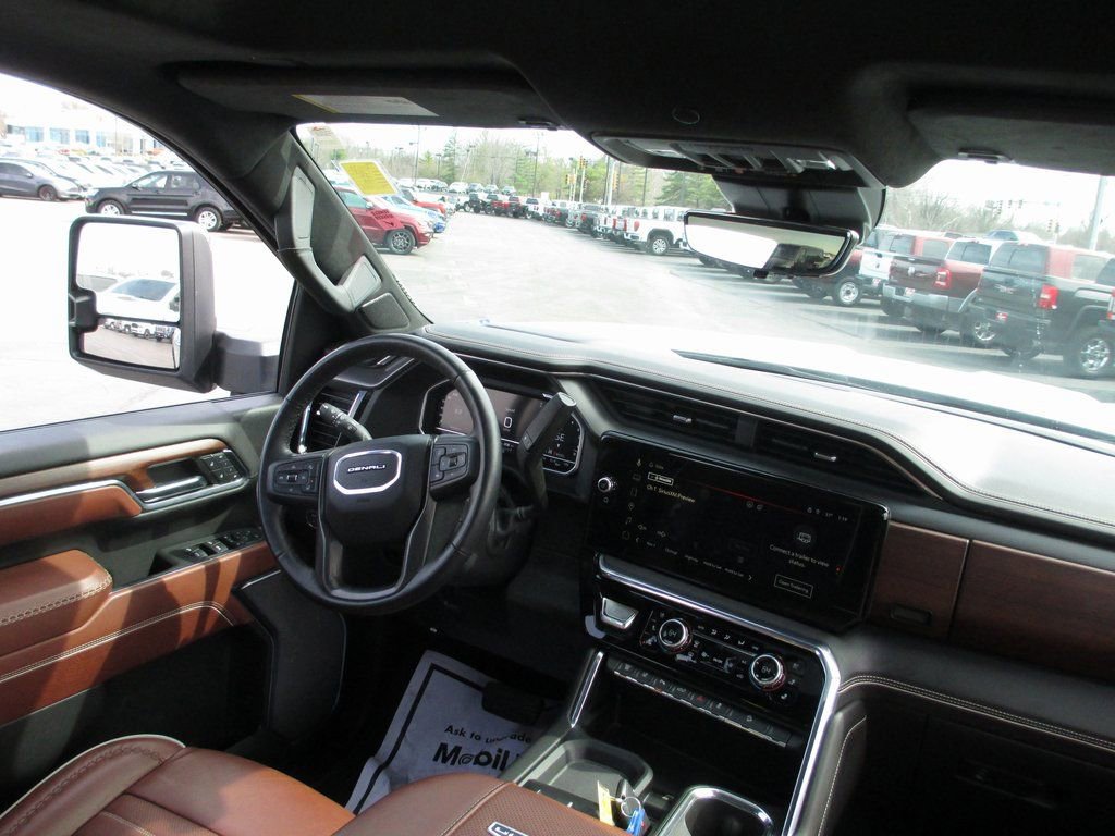 Used 2024 GMC Sierra 2500 Denali Ultimate w/ Max Trailering Package image 29