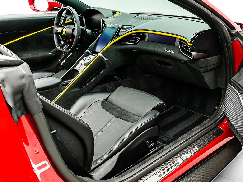 Certified 2024 Ferrari Roma Base image 16