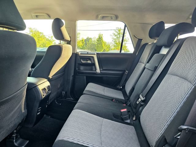 Used 2019 Toyota 4Runner SR5 AWD/4WD image 22