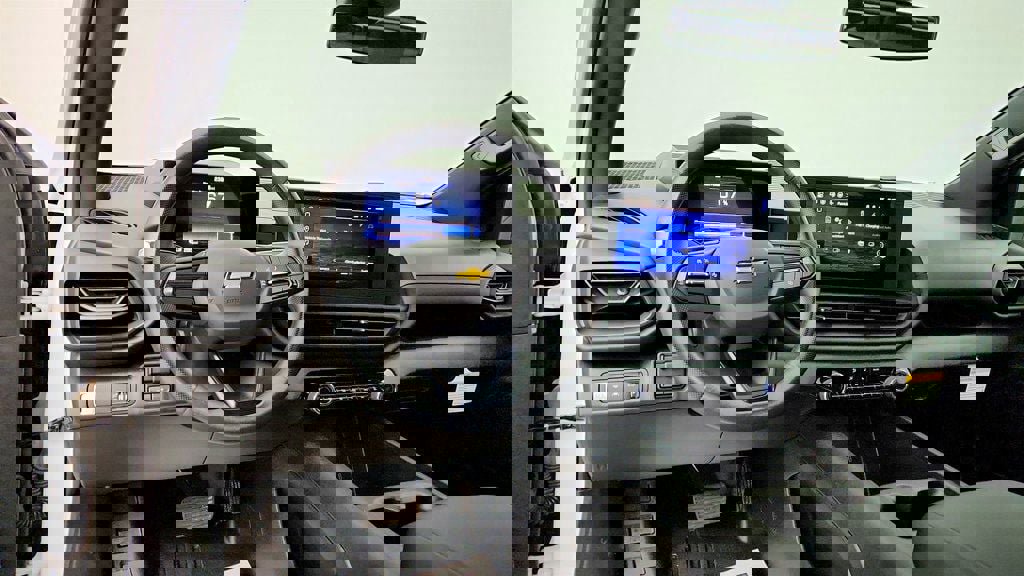 Used 2024 Chevrolet Silverado EV W/T AWD/4WD image 12