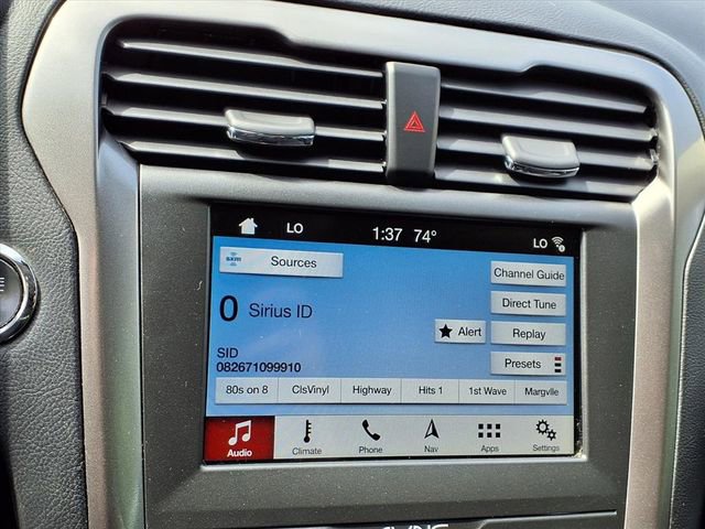 Used 2019 Ford Fusion SE image 5