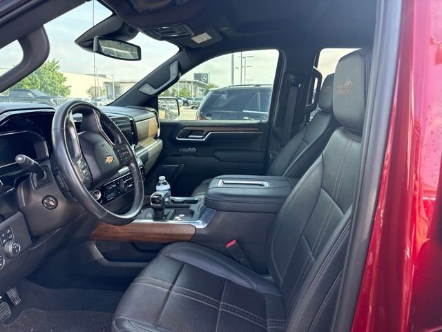 Used 2022 Chevrolet Silverado 1500 High Country RWD image 10